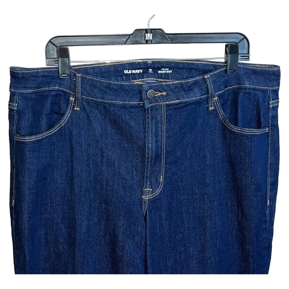 Old Navy Jeans Women’s Size 16 Tall Blue 37x35 Mid Rise Boot Cut Modern - Picture 2 of 8